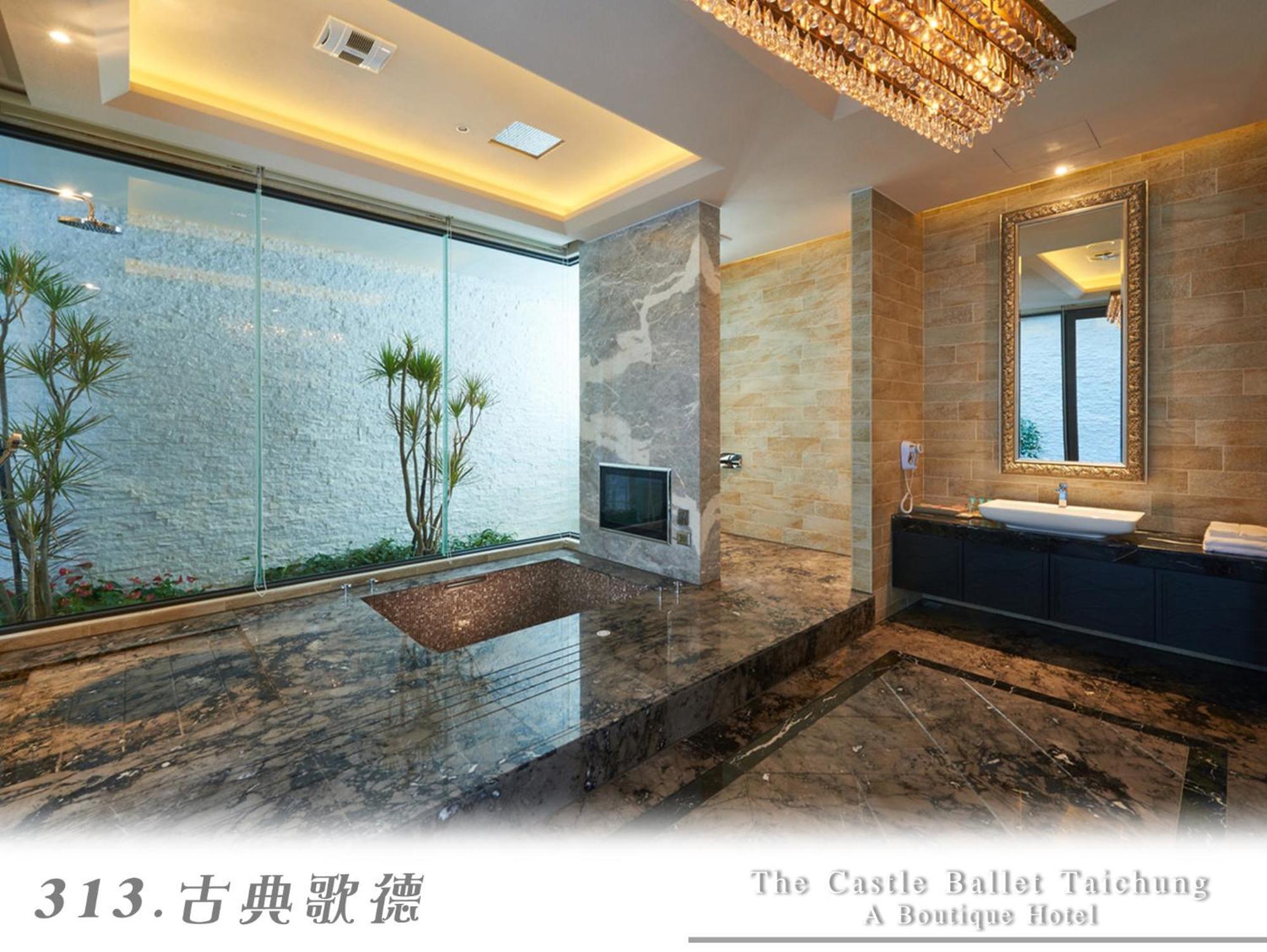 The Castle Ballet Taichung A Boutique Hotel Ngoại thất bức ảnh